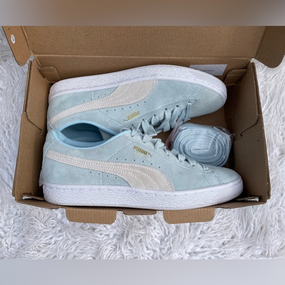 SOLD! PUMA Women's Suede Classic XXI Sneakers SIZE 8 - Picture 2 of 6